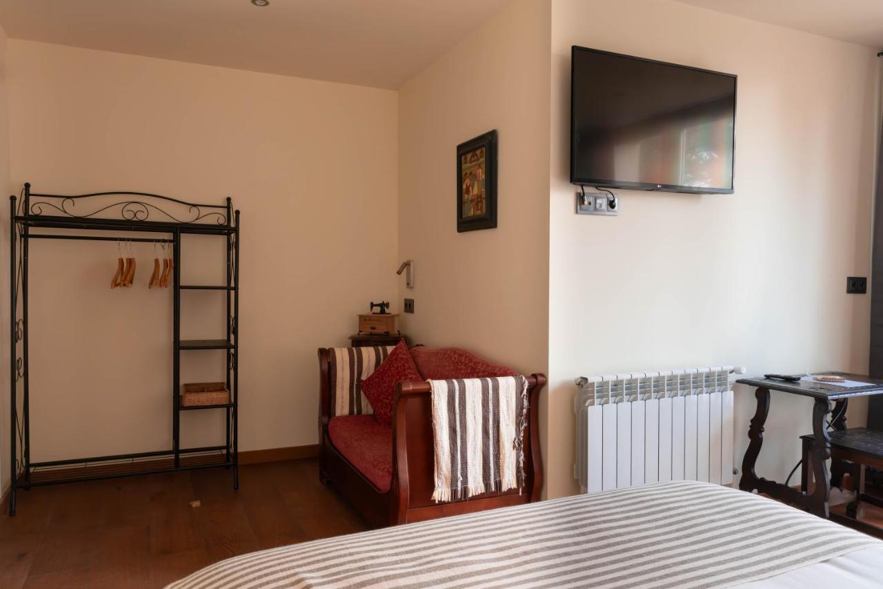 Hotel Posada Las Retajas Мединасели Экстерьер фото